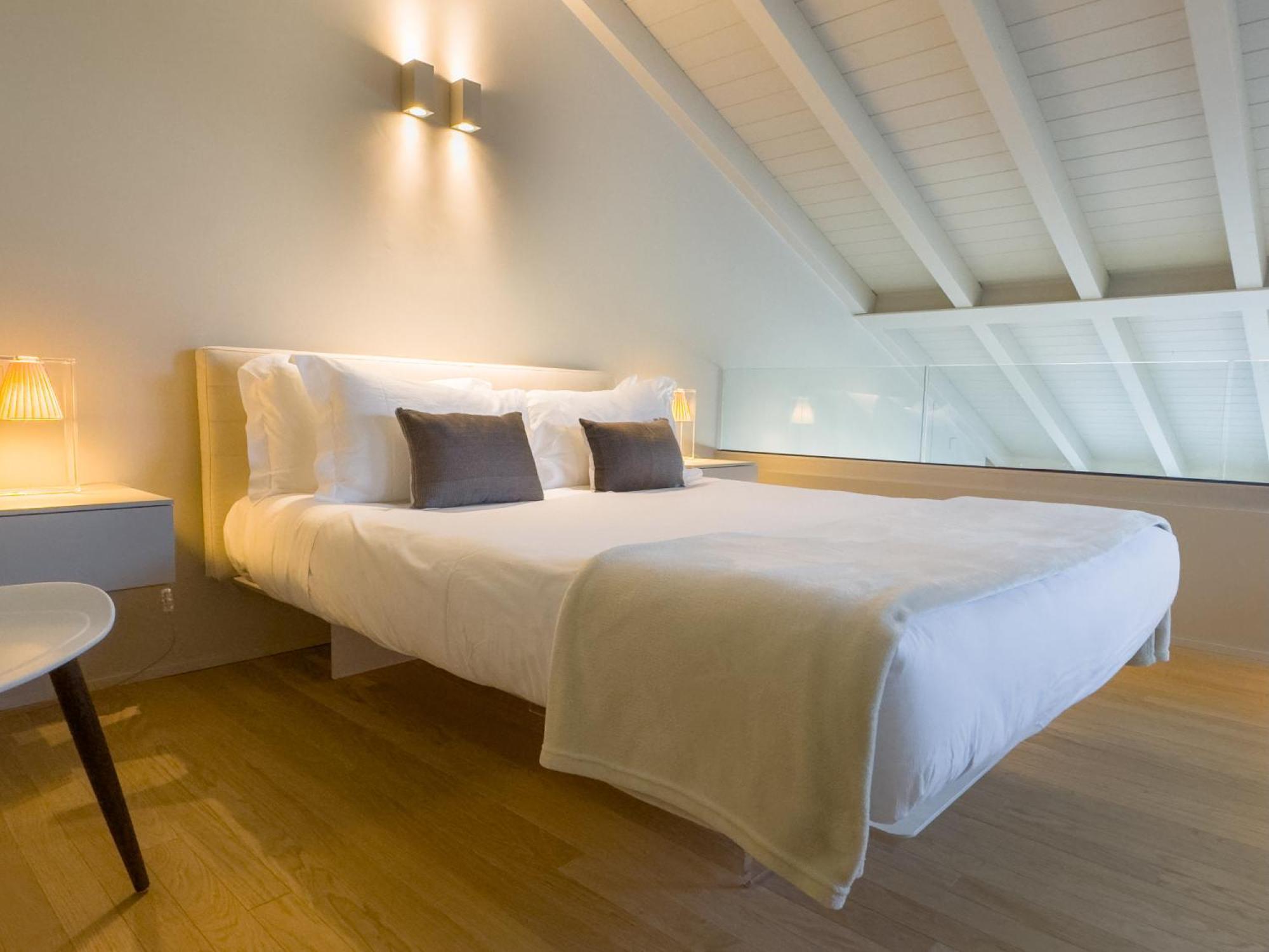 Palazzo Cordigero - Apartments Peschiera del Garda Luaran gambar